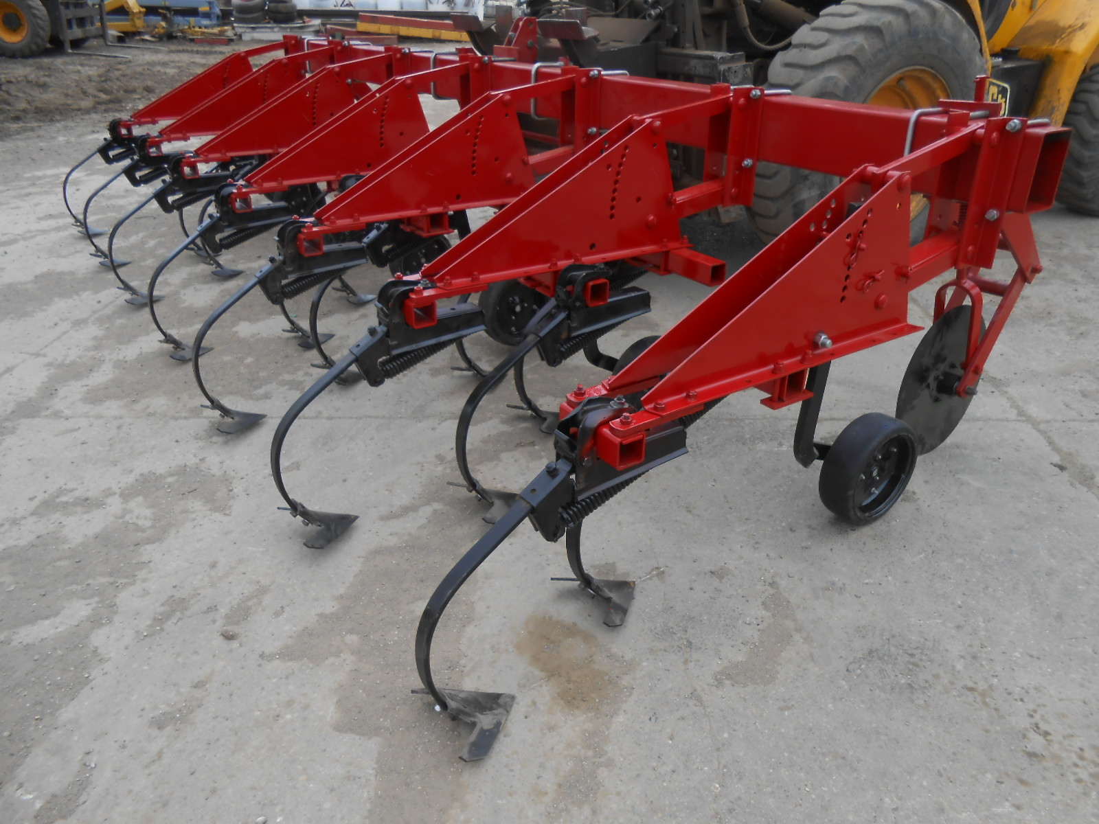 CASE IH 1820 6R30 Cultivator - Green Way Farms Inc